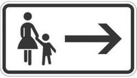 Verkehrszeichen Zusatzzeichen ZZ 1000-22 - Fußgänger Gehweg gegenüber rechts